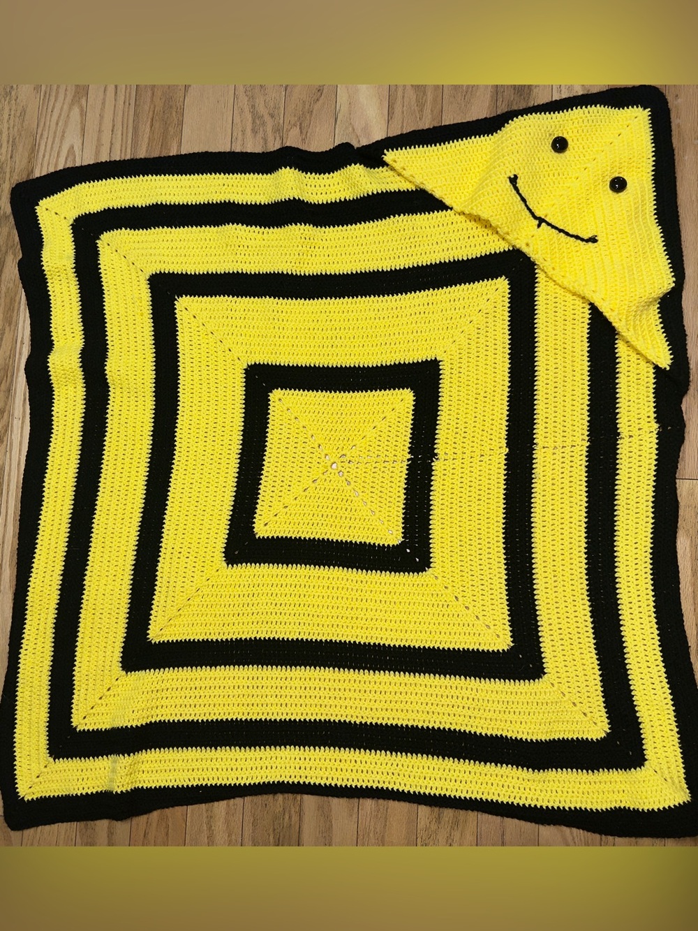 Vintage Handmade Bee Crochet Afghan Baby Blanket and Decor Heavy Yellow Black